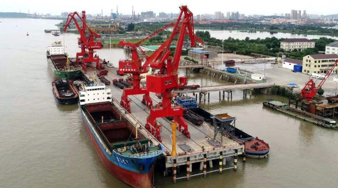 广州概述露天料场港口封闭问题的实行方法